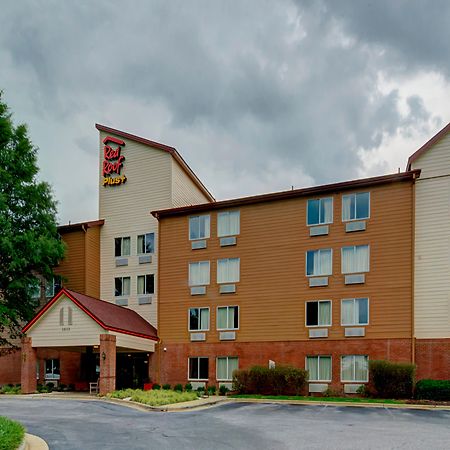 Red Roof Inn Plus Raleigh Downtown Ncsu Conv Center Kültér fotó